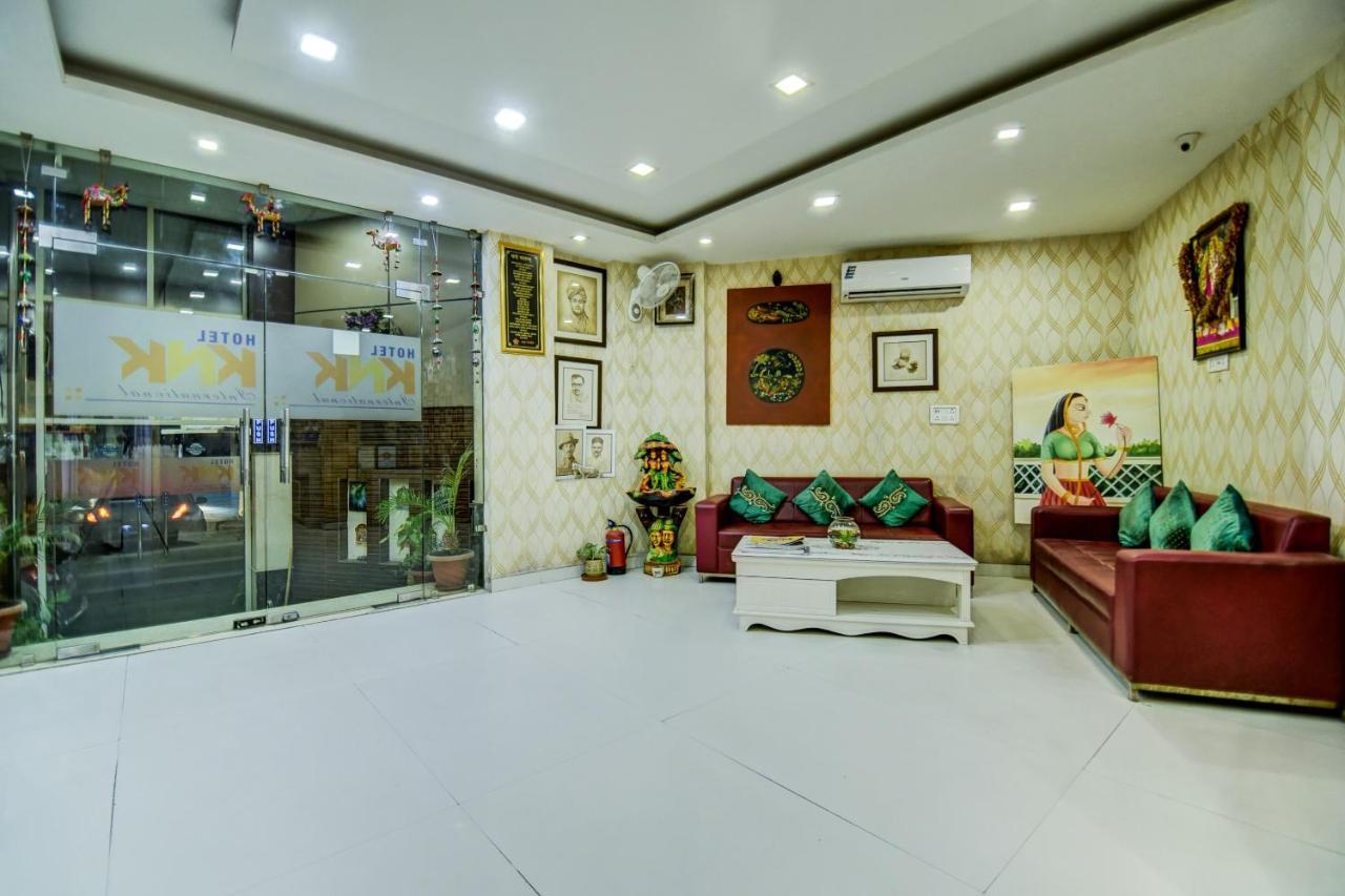 Oyo Hotel Asko International Near Gurudwara Shri Bangla Sahib New Delhi Exterior foto